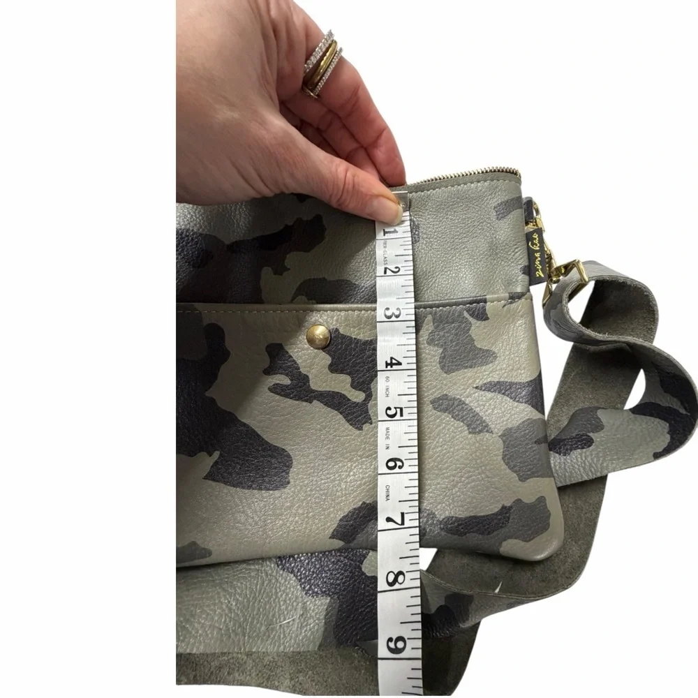 Zina Kao soft leather adjustable strap Urban Camouflage Messenger Bag